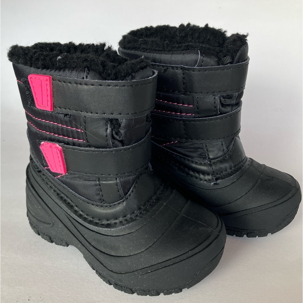 Wonder Nation Black and Pink Kids Snow Boots